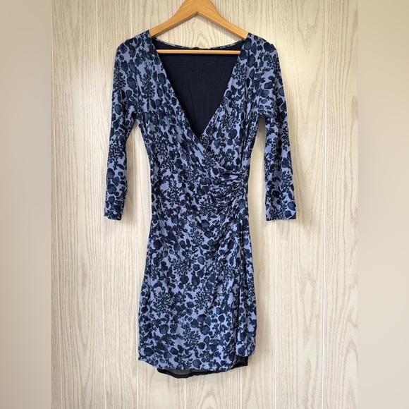 Tory Burch Michele Floral Dress Periwinkle Blue Faux Wrap Small Petite EUC - Picture 4 of 5